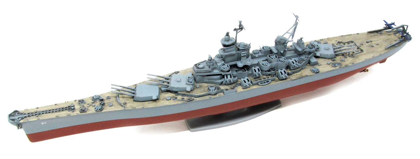 1:665 USS Wisconsin (BB-64) Iowa-Class Battleship