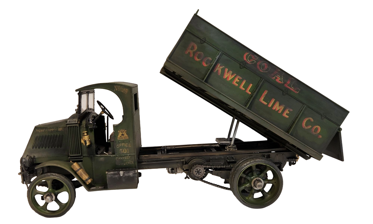 PREORDER 1:24 1926 Mack Bulldog Dump Truck